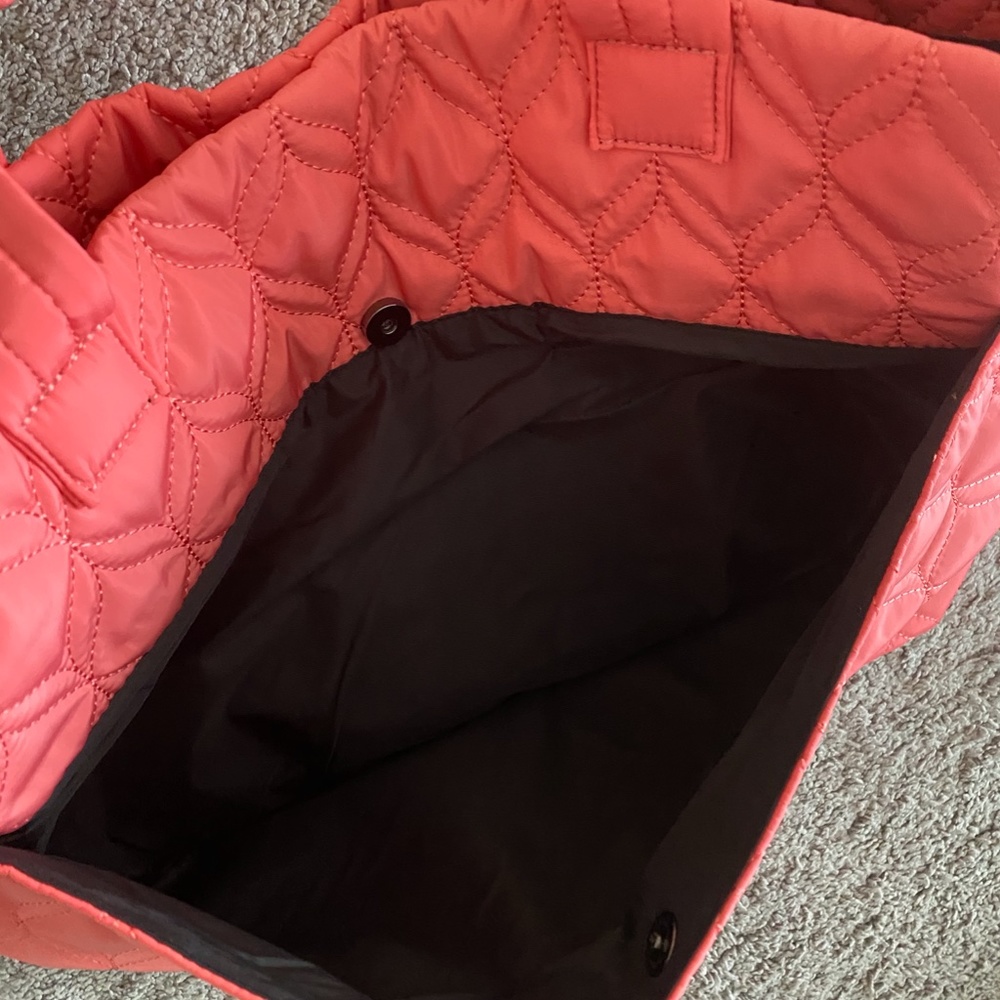 Fabletics Quilted Tote - Picture 4 of 5